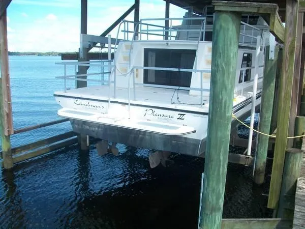 Slide: The Image of Gibson 50 Cabin Yacht 2004 - 3