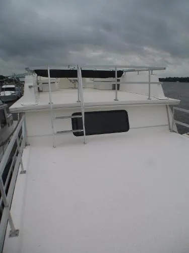 Slide: The Image of Gibson 50 Cabin Yacht 2004 - 4