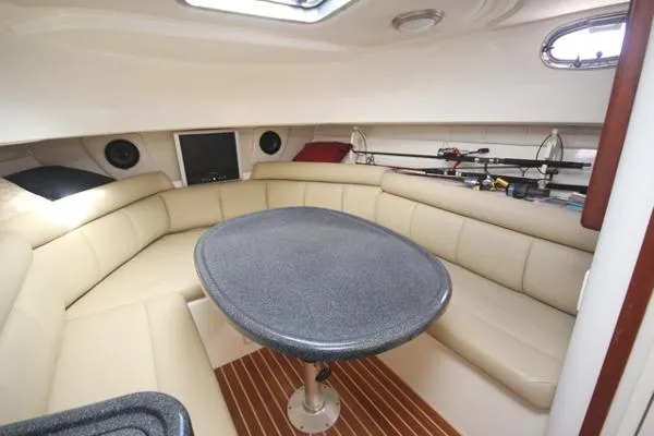 Slide: The Image of Boston Whaler 305 Conquest BR5096 2009 - 4