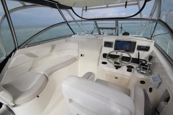 Slide: The Image of Boston Whaler 305 Conquest BR5096 2009 - 8