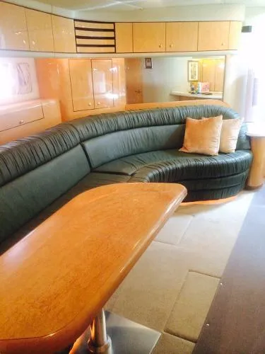 Slide: The Image of Sea Ray 540 Sundancer 1998 - 1