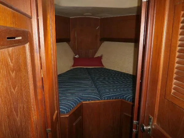Slide: The Image of Morgan Out Island Pilot House 1980 - 1