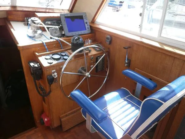 Slide: The Image of Morgan Out Island Pilot House 1980 - 7
