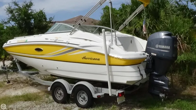 Slide: The Image of Hurricane 2000 Sport Deck 2013 - 1