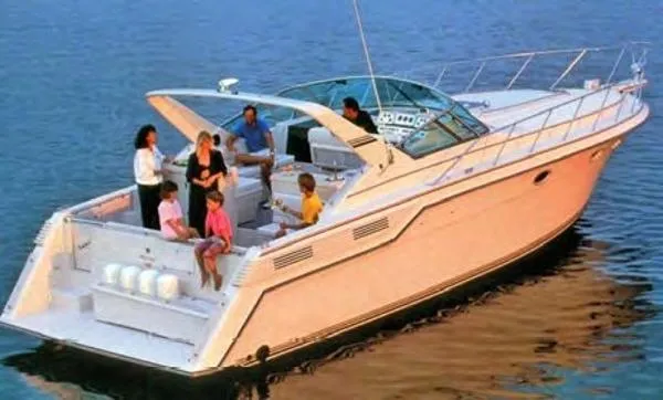 Slide: The Image of Wellcraft Portofino 43 1988 - 1