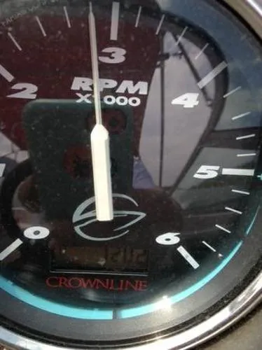 Slide: The Image of Crownline Boats 220 EX 2005 - 11
