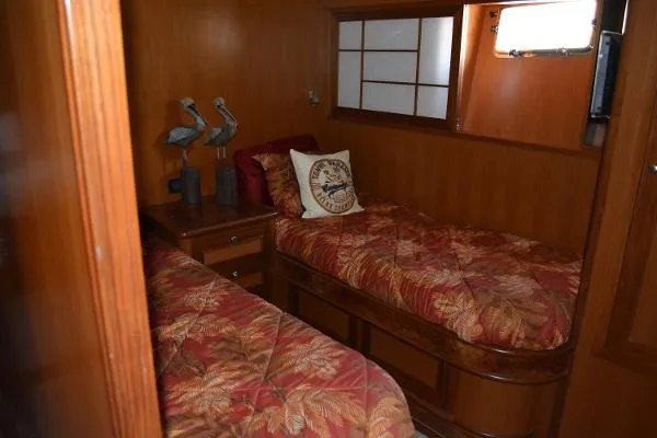 Slide: The Image of Derecktor Motor yacht 1990 - 4
