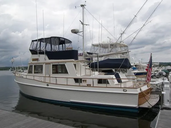 Slide: The Image of Grand Banks 42 Classic 1990 - 3