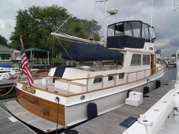 Slide: The Image of Grand Banks 42 Classic 1990 - 6