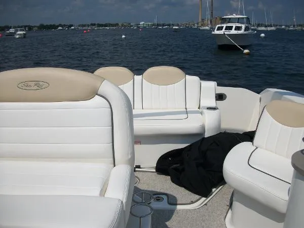 Slide: The Image of Sea Ray 240 Sundancer 2009 - 4