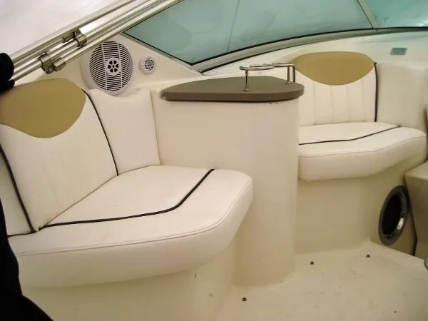 Slide: The Image of Sea Ray 240 Sundancer 2009 - 7