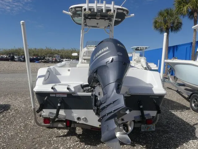 Slide: The Image of Sportsman Open 212 Center Console 2020 - 5