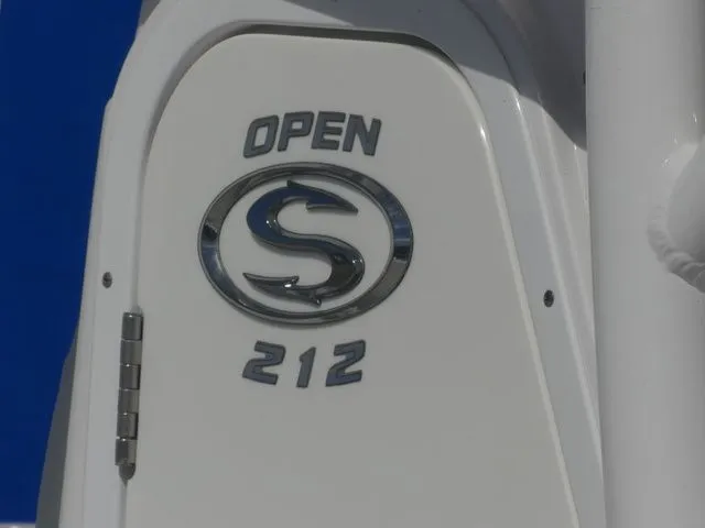 Slide: The Image of Sportsman Open 212 Center Console 2020 - 8