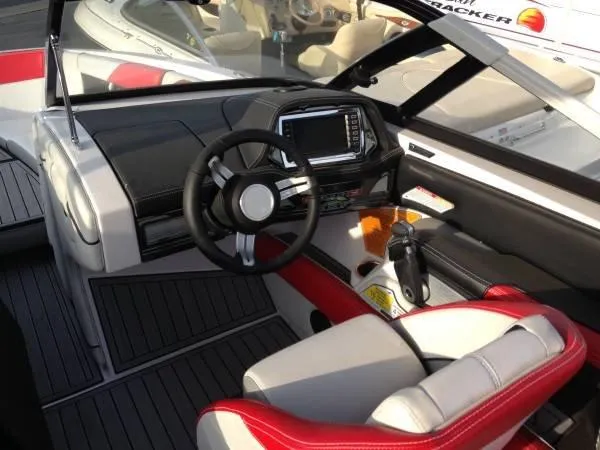 Slide: The Image of Nautique Super Air Nautique G23 2013 - 6