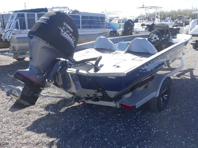 Slide: The Image of Xpress X18 Pro 2016 - 4