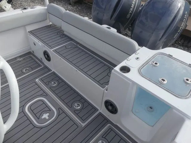 Slide: The Image of Sea Fox 268 Commander 2022 - 21