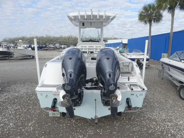 Slide: The Image of Sea Fox 268 Commander 2022 - 5