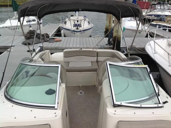 Slide: The Image of Sea Ray 220 Sundeck 2004 - 7