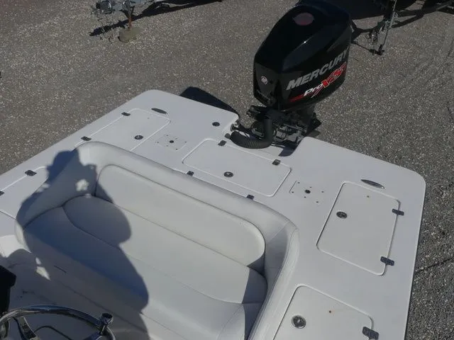 Slide: The Image of Sterling 220XS 2016 - 14