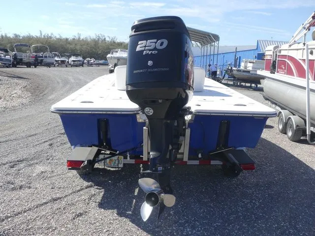 Slide: The Image of Sterling 220XS 2016 - 5