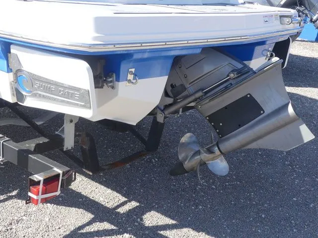 Slide: The Image of Chaparral 23 Surf 2021 - 10