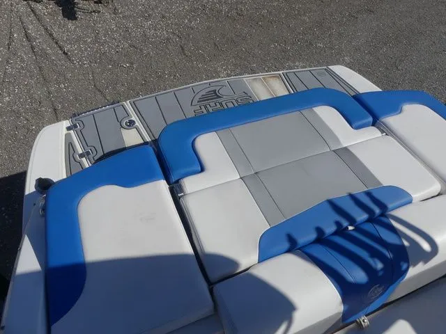 Slide: The Image of Chaparral 23 Surf 2021 - 16