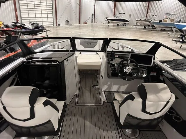 Slide: The Image of Yamaha 222SE 2024 - 14