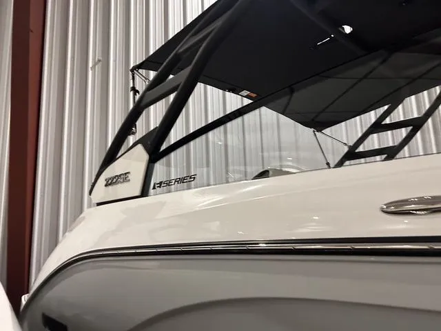 Slide: The Image of Yamaha 222SE 2024 - 3