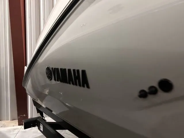 Slide: The Image of Yamaha 222SE 2024 - 4