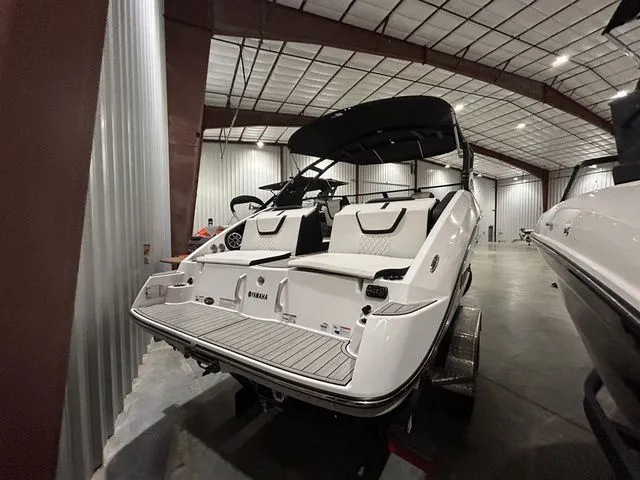 Slide: The Image of Yamaha 222SE 2024 - 5