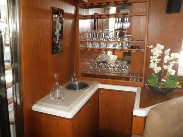 Slide: The Image of Azimut Motor Yacht 1990 - 5