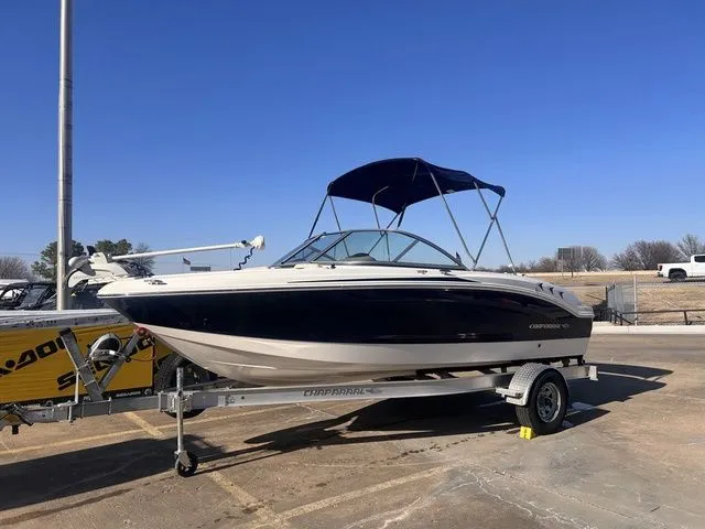 The Image of Chaparral 21 H2O Ski & Fish 2018 - 1