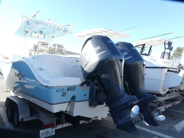 Slide: The Image of NauticStar 28 XS 2018 - 4