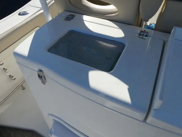 Slide: The Image of NauticStar 28 XS 2018 - 8