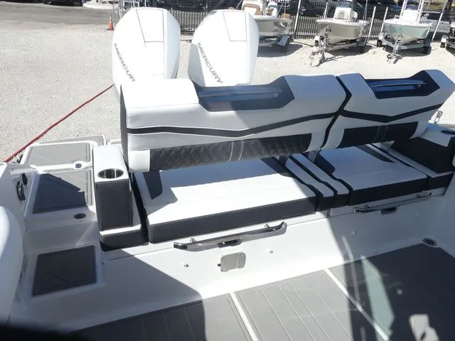 Slide: The Image of Monterey Elite 30 OB 2026 - 7