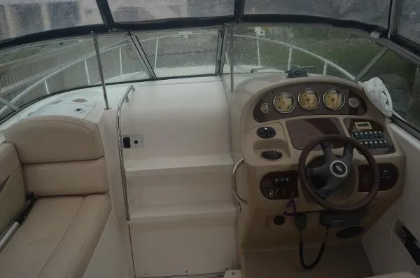 Slide: The Image of Chaparral 276 Signature Cruiser 2006 - 4