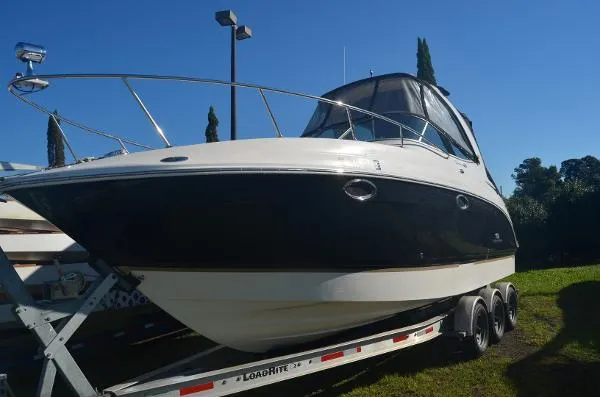 Slide: The Image of Chaparral 276 Signature Cruiser 2006 - 7