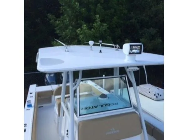 Slide: The Image of Regulator Marine 32 FS 2004 - 10