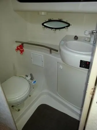 Slide: The Image of Bayliner 3055 Ciera Sunbridge 2000 - 10