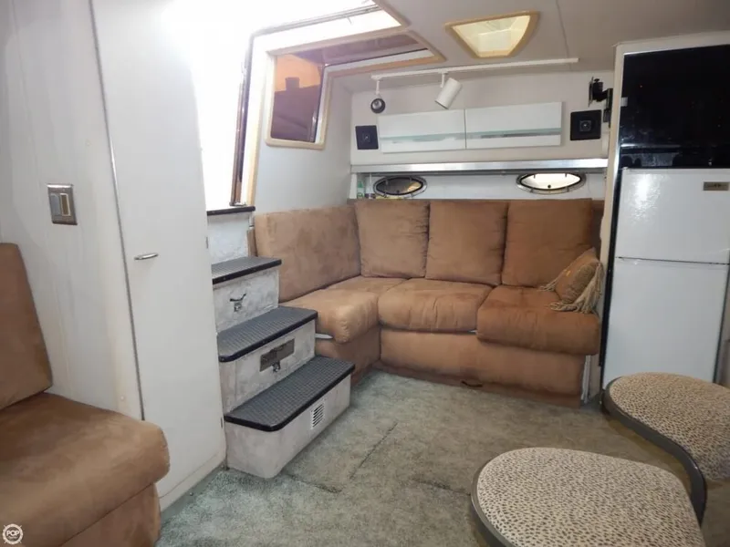 Slide: The Image of Wellcraft 43 Portofino 1987 - 11