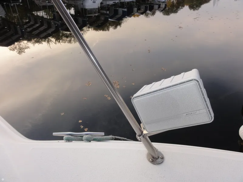 Slide: The Image of Sea Ray 42 1990 - 9