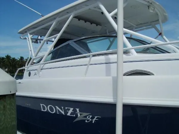 Slide: The Image of Donzi 38 ZSF 2007 - 5
