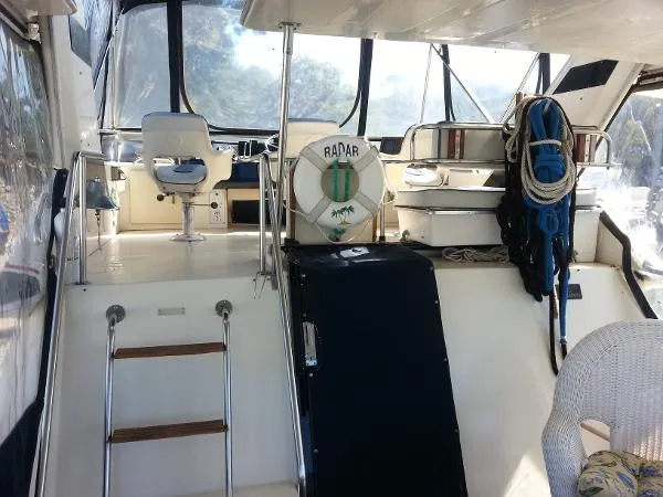 Slide: The Image of Sea Ray 410 Motor Yacht 1986 - 6