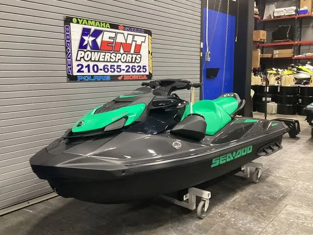Slide: The Image of Sea-Doo GTI SE 130 2026 - 11