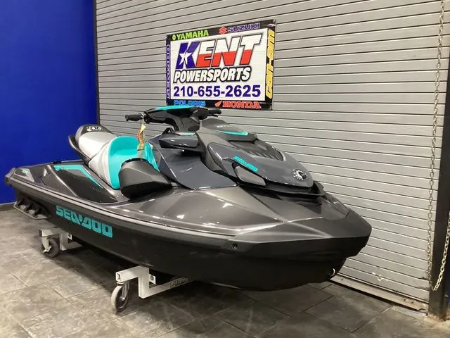 Slide: The Image of Sea-Doo GTR 230 2026 - 5