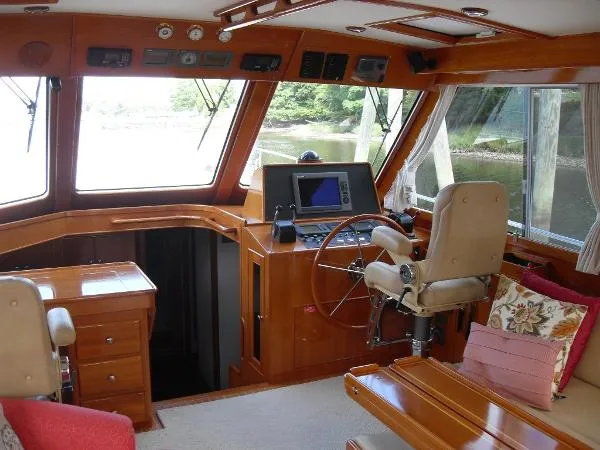 Slide: The Image of Grand Banks Eastbay 54SX 2003 - 0