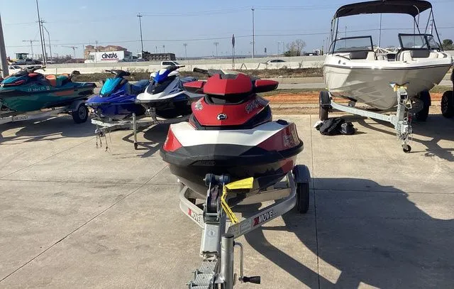 Slide: The Image of Sea-Doo Wake 2014 - 4