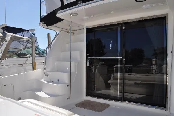 Slide: The Image of Sea Ray 480 Sedan Bridge 2002 - 11