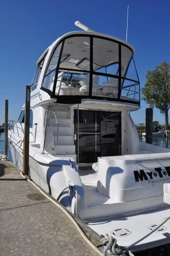 Slide: The Image of Sea Ray 480 Sedan Bridge 2002 - 5