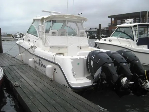 Slide: The Image of Boston Whaler 345 Conquest - Certified Preowned 2013 - 1